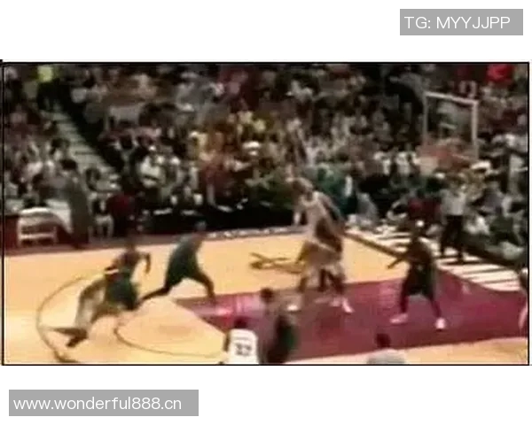 小里盛赞詹姆斯球商之高赛场理解力堪称无与伦比 小里盛赞詹姆斯球商之高赛场理解力堪称无与伦比