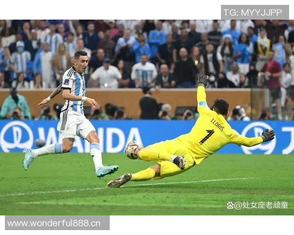 梅西射门击中横梁后麦卡利斯特破门助阿根廷领先1-0 梅西射门击中横梁后麦卡利斯特破门助阿根廷领先1-0