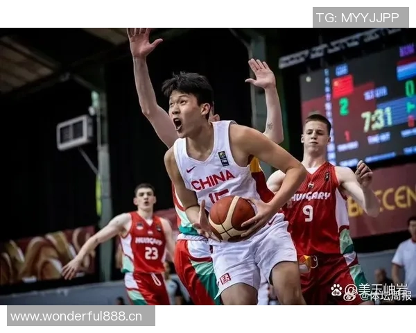 媒体人称赞杨瀚森具备出色球商与心态调整能力强令其前景可期 媒体人称赞杨瀚森具备出色球商与心态调整能力强令其前景可期