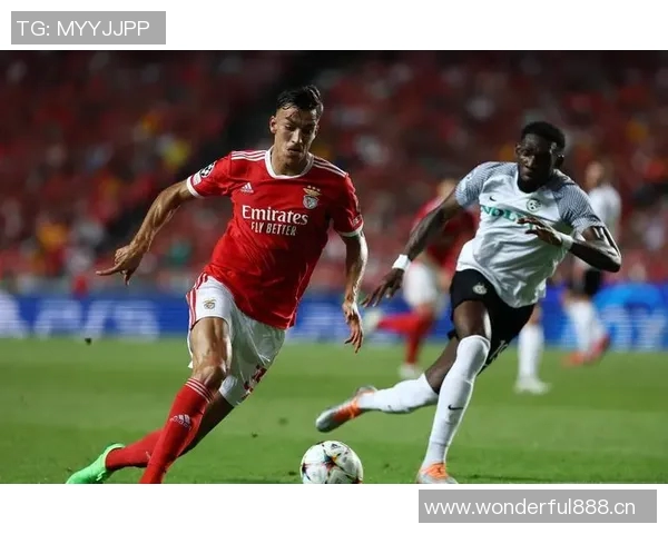 勒沃库森确认格里马尔多伤势恢复良好即将加入西班牙国家队 勒沃库森确认格里马尔多伤势恢复良好即将加入西班牙国家队