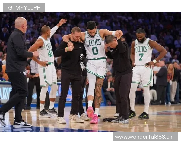 塔图姆重返训练状态回归自我感受良好期待新赛季表现 塔图姆重返训练状态回归自我感受良好期待新赛季表现