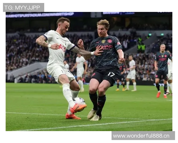 热刺6500万新援西蒙斯状态低迷9场未进球续约5年周薪20万镑引发热议 热刺6500万新援西蒙斯状态低迷9场未进球续约5年周薪20万镑引发热议