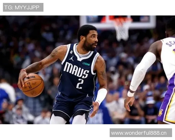 詹姆斯遭遇坐骨神经痛困扰范德彪期待他早日重返赛场 詹姆斯遭遇坐骨神经痛困扰范德彪期待他早日重返赛场