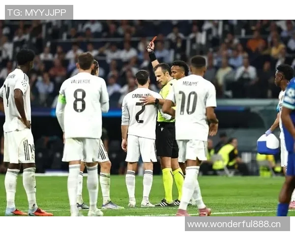 姆巴佩慷慨让点球维尼修斯晒合照表达友谊与支持