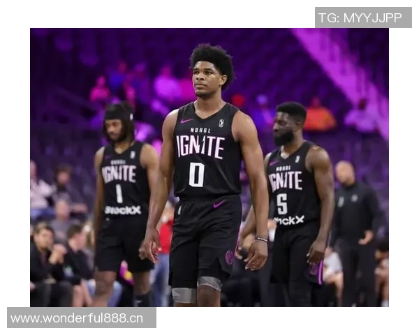 开拓者伤病情况更新罗伯特威廉姆斯继续缺阵利拉德与亨德森仍在恢复中